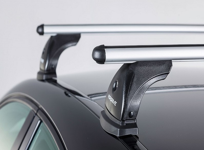 La necessità di barre portatutto durante i viaggi su strada 