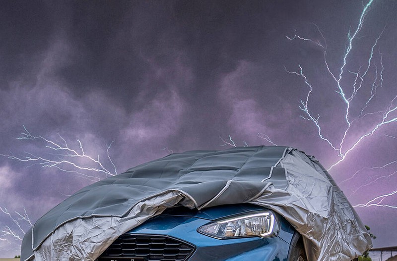 Il telo antigrandine per auto ti permette di superare tutte le tempeste